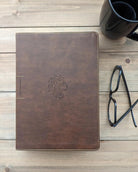 NLT Courage For Life Study Bible For Men, Rustic Brown Lion Leatherlike