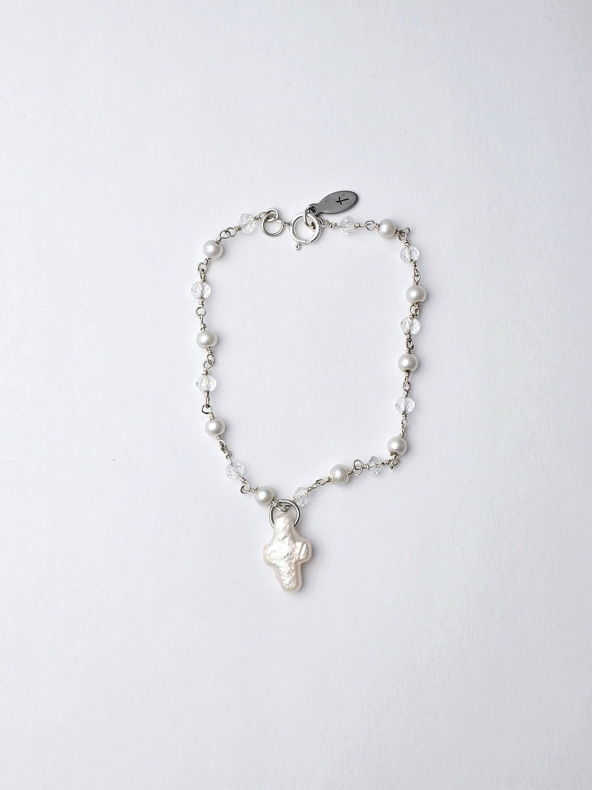 'Mature Faith' Necklace Pearl